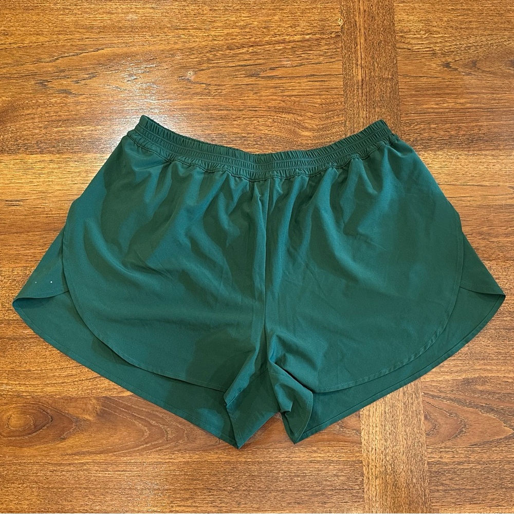 Zella Run In Women's Shorts, Green Mountain, Size Medium - Picture 1 of 7